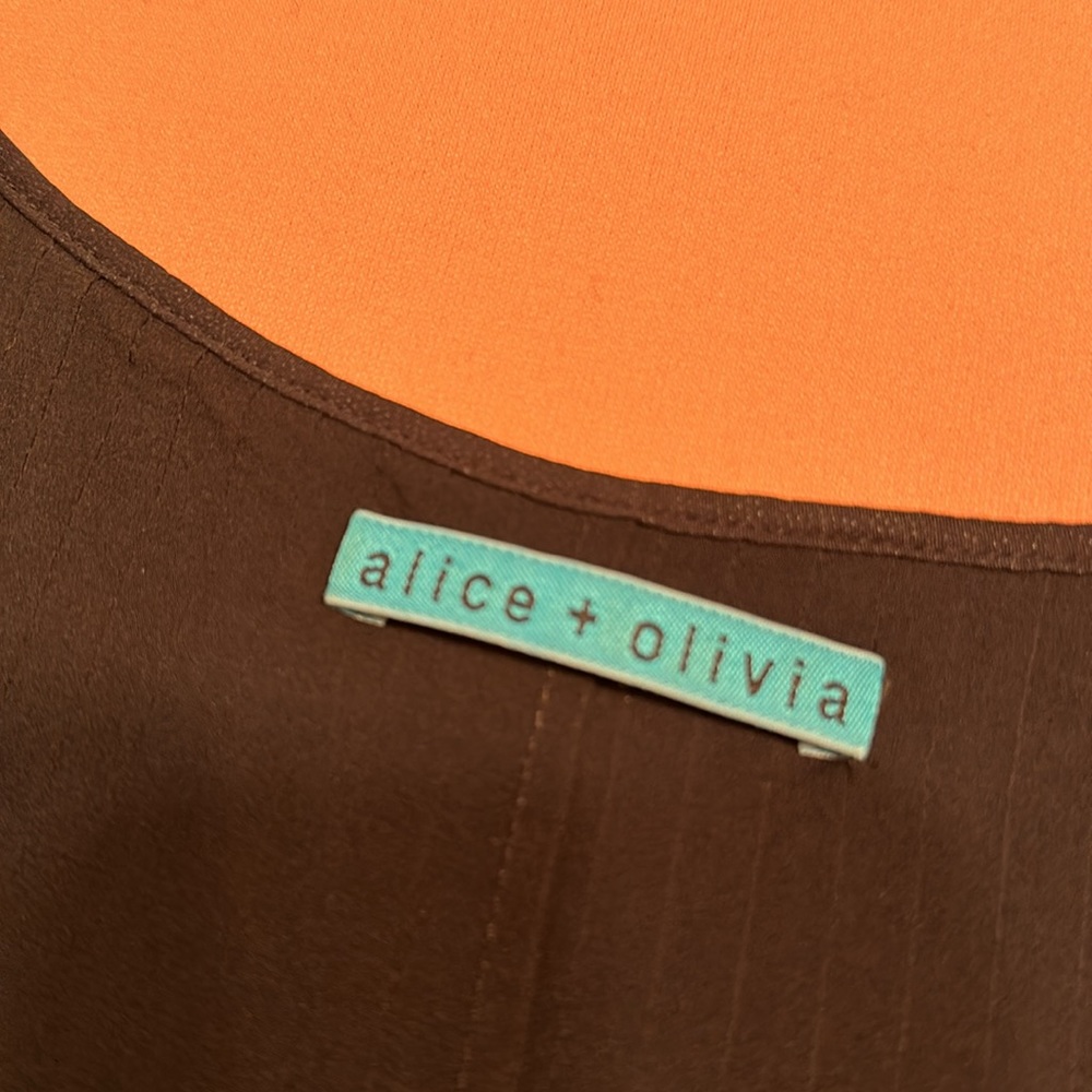 Alice + Olivia silk Tank Top. Black. Size Small. - Picture 3 of 5